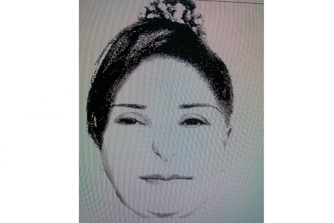 Полиция разыскивает двух воровок в грязной одежде