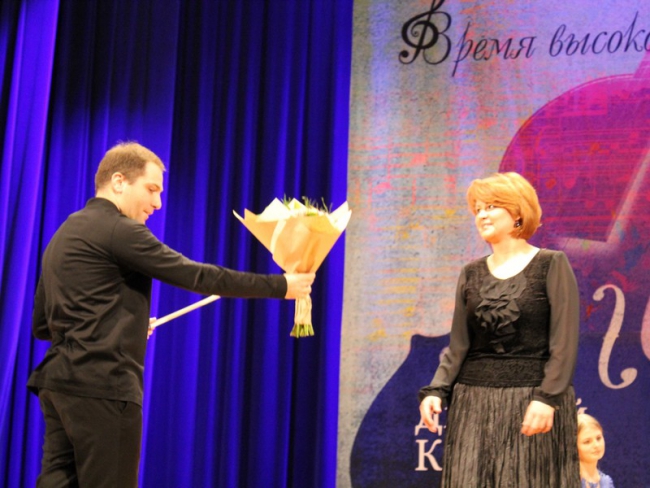 Дмитрий Коган в Саратове сыграл на скрипке французской королевы