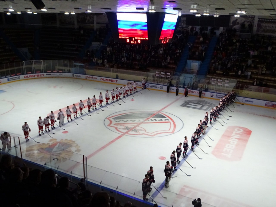 «Кристалл» не удержал победу над «Горняком-УГМК»