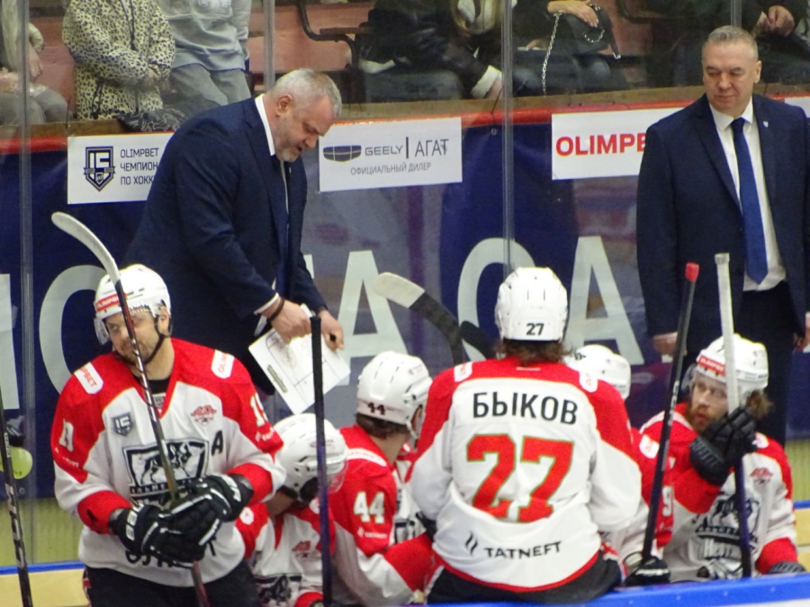 «Кристалл» завершил сезон «сухой» победой над чемпионом Лиги