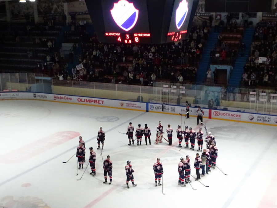 «Кристалл» завершил сезон «сухой» победой над чемпионом Лиги