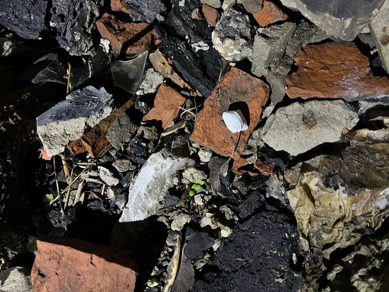 В Энгельсе двоих мужчин задержали за покушение на сбыт свертков с гашишем