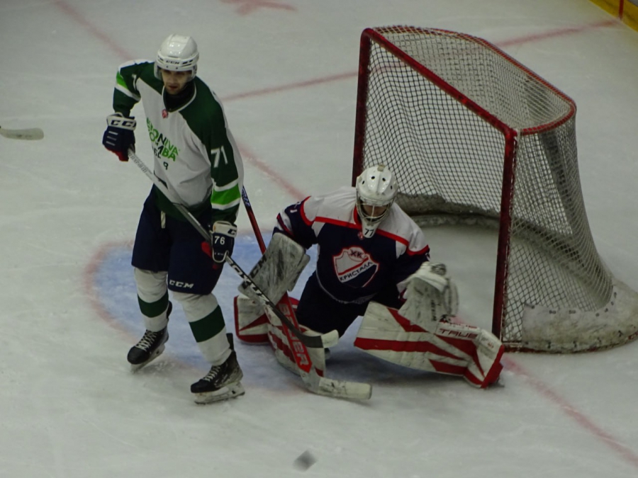 МХК «Кристалл» впервые вышел в четвертьфинал Кубка Регионов