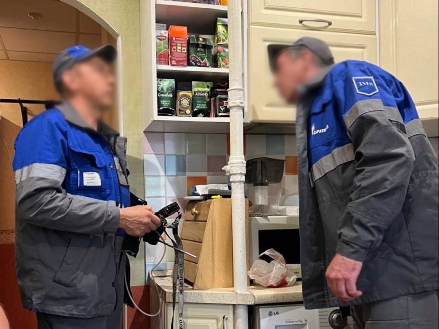 На Аткарской в квартире нашли тело девушки: она могла отравиться угарным газом