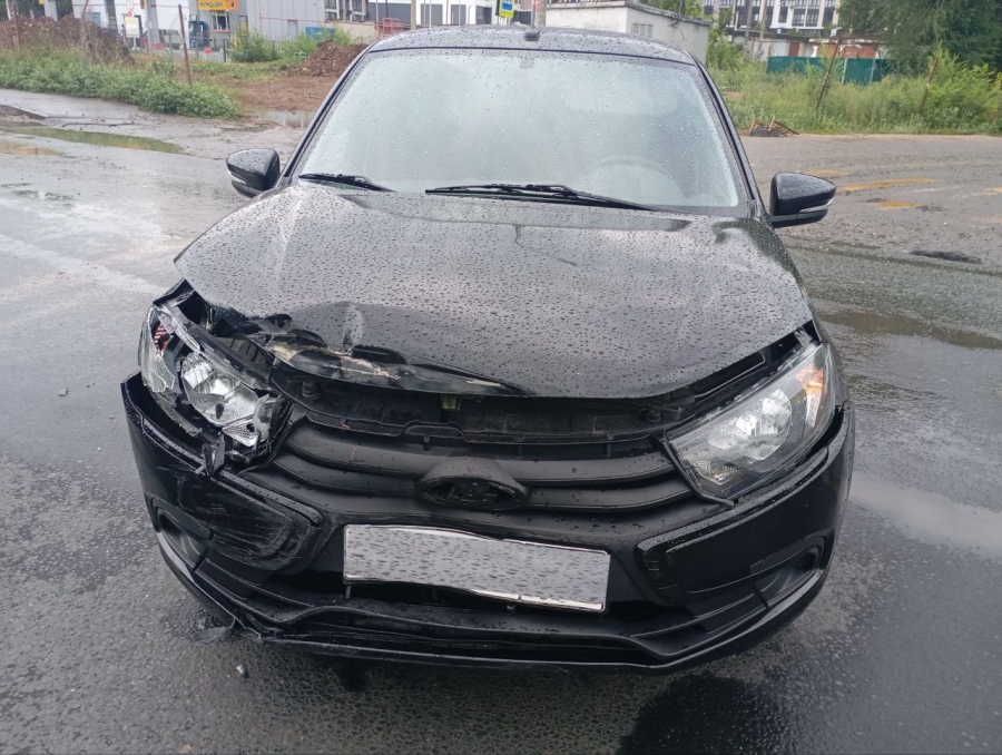 В Ровном и Энгельсе в ДТП пострадали два несовершеннолетних пассажира