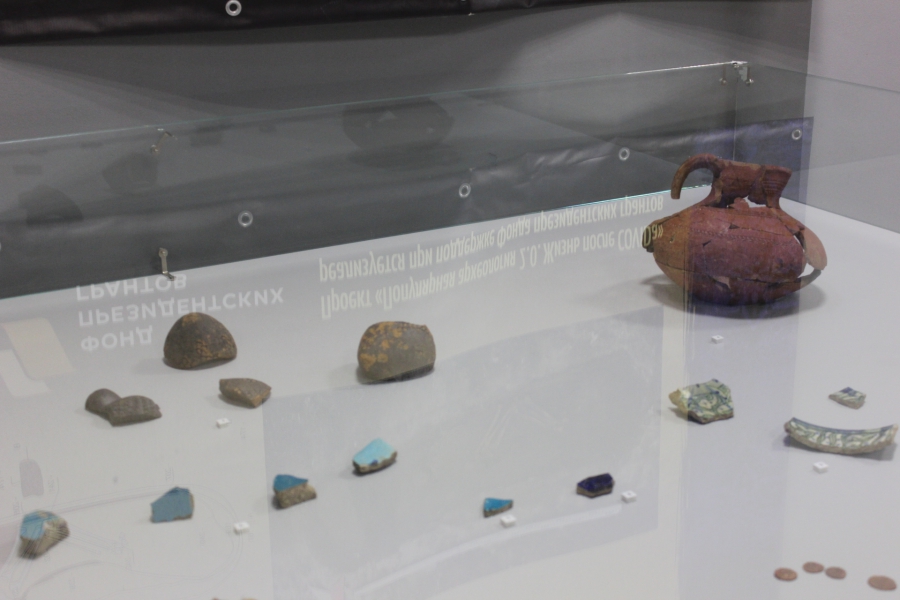 Археологи рассказали о найденном в Увеке древнем базаре времен 14 века