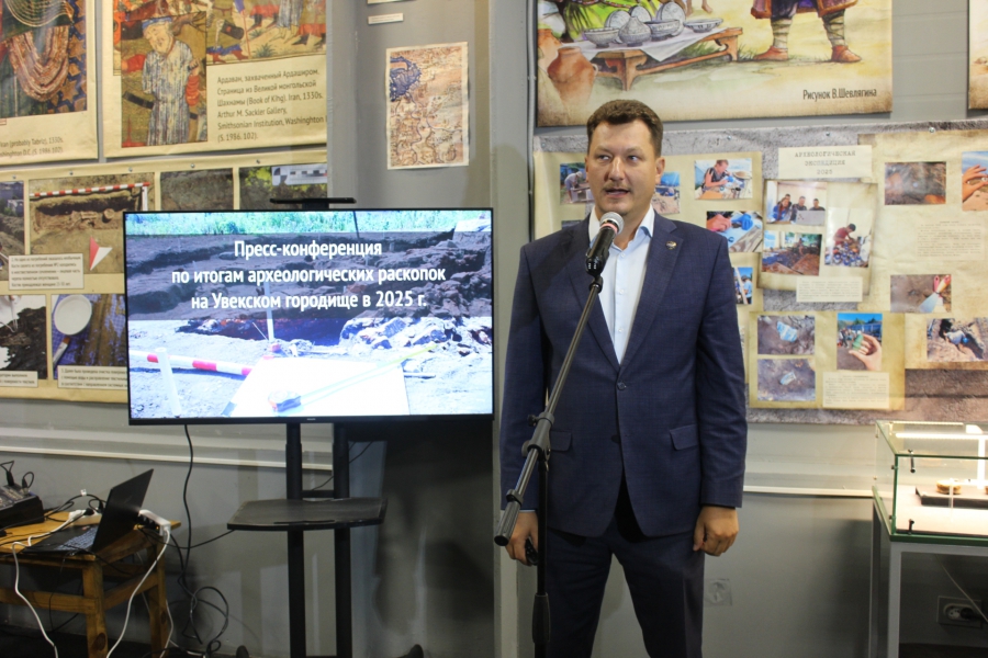 Археологи рассказали о найденном в Увеке древнем базаре времен 14 века