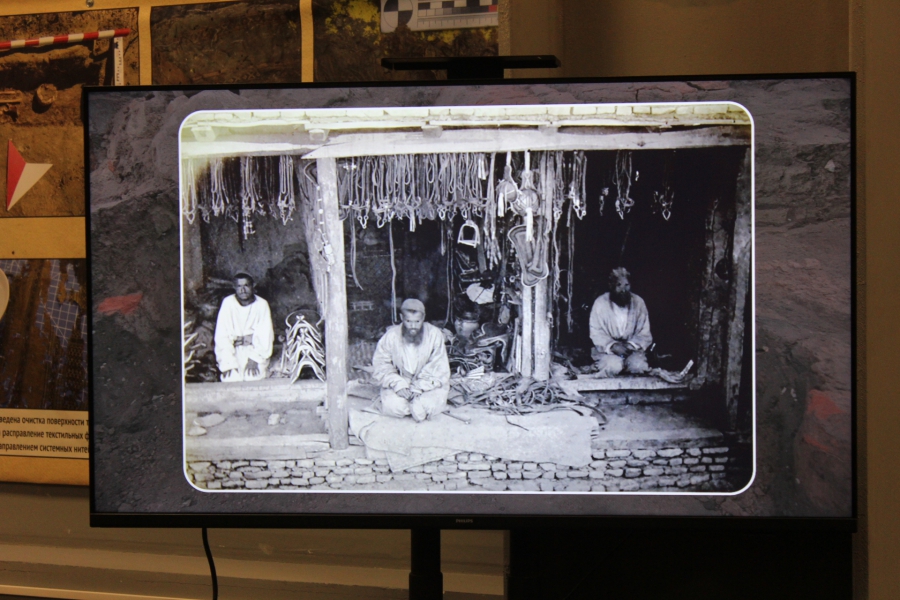 Археологи рассказали о найденном в Увеке древнем базаре времен 14 века