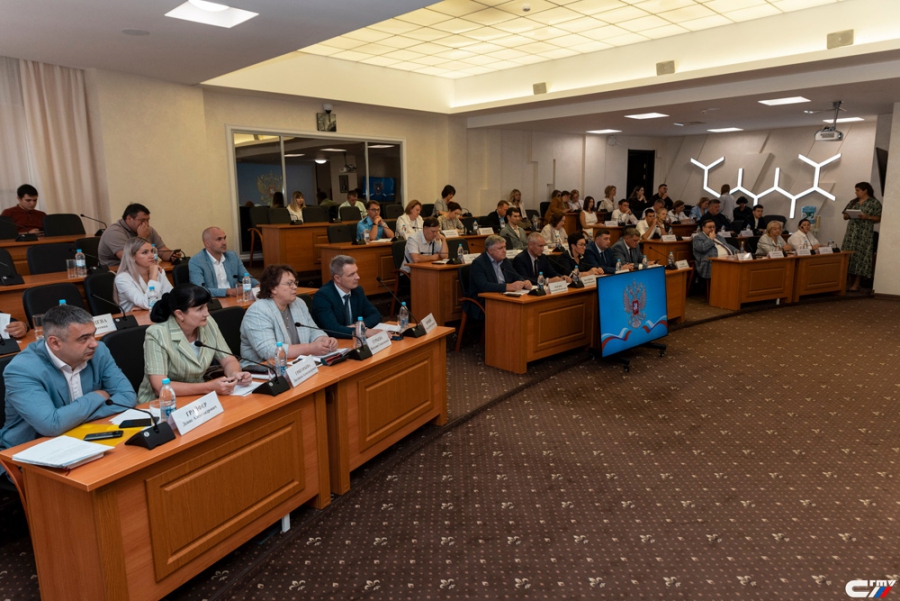 Матпомощь для студенческих семей СГТУ увеличена до 100 тысяч рублей