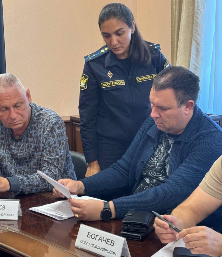 В Энгельсе главам УК пригрозили наказанием за плохое состояние мусорных площадок