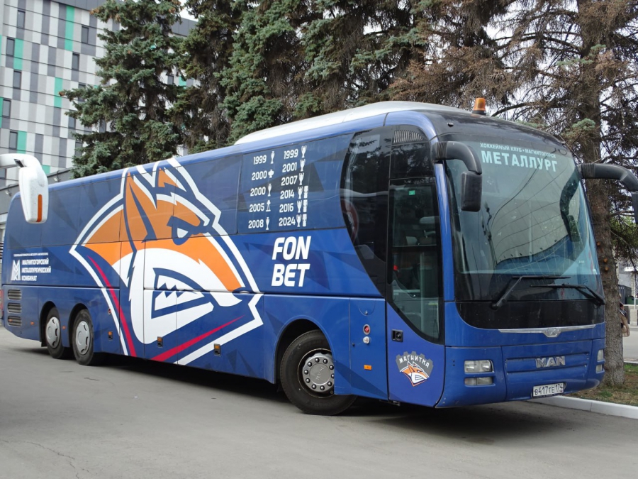 «Кристалл» в овертайме уступил лидеру ВХЛ