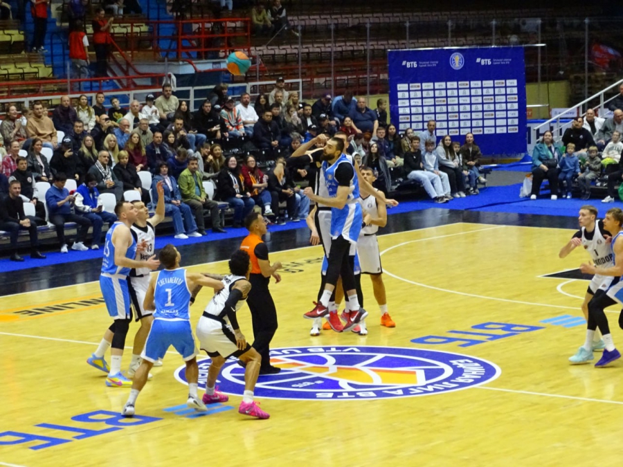 «Автодор» выиграл первый домашний матч Единой лиги ВТБ