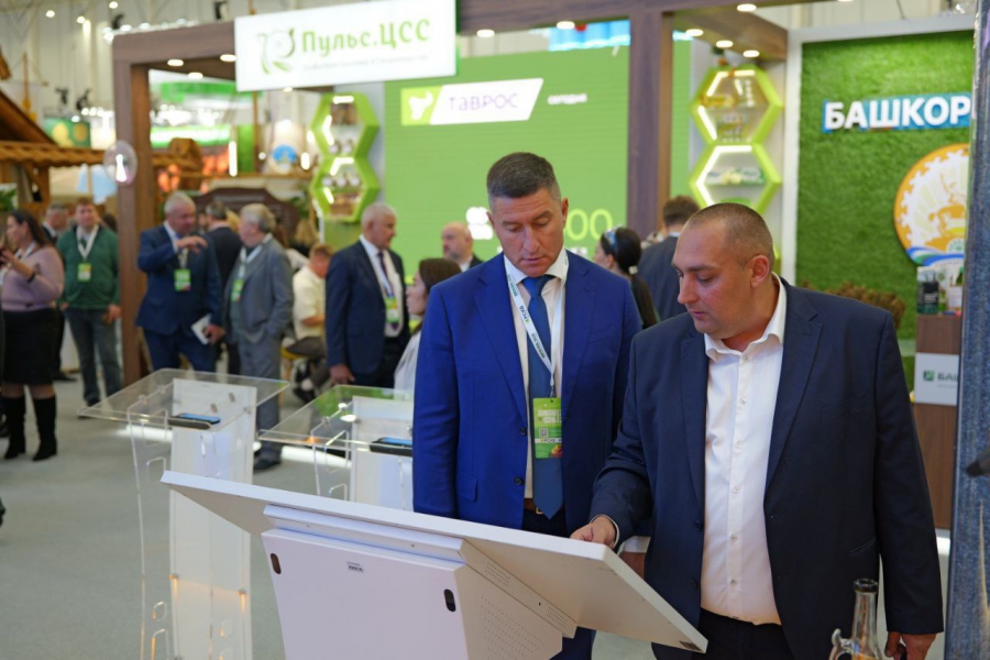 В Москве обсудили агропромышленные проекты в Саратовской области на 1,6 млрд