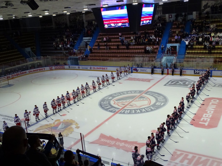 «Кристалл» не смог отыграться в матче с АКМ