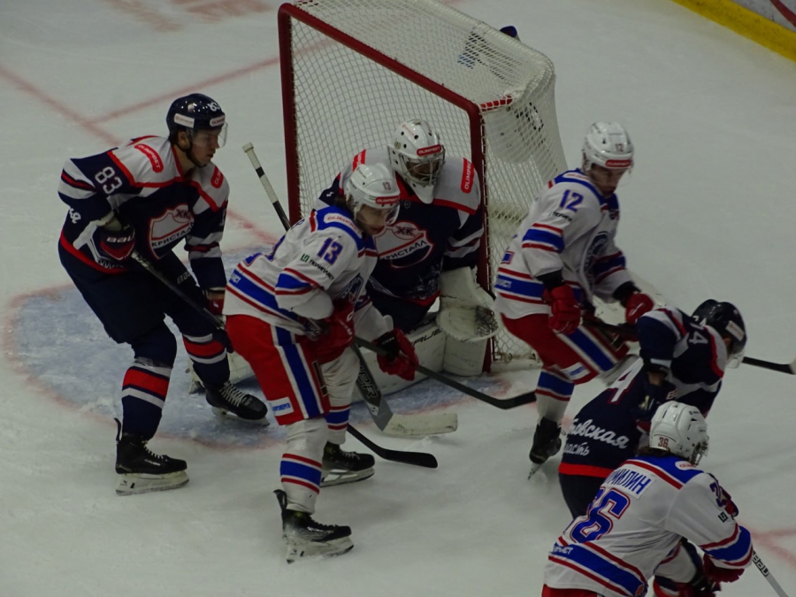 «Кристалл» не смог отыграться в матче с АКМ