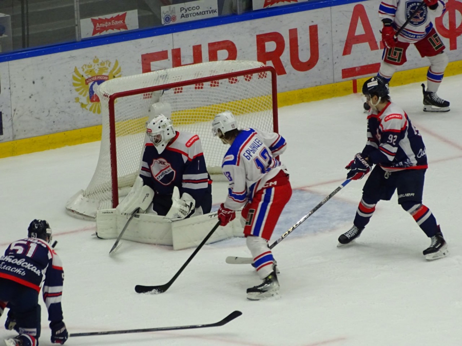 «Кристалл» не смог отыграться в матче с АКМ