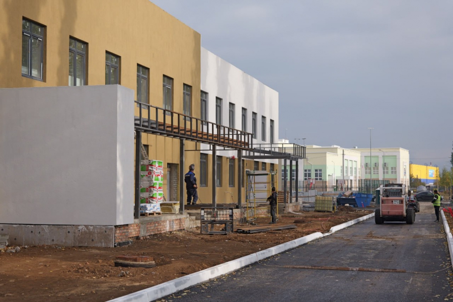 В поликлинике на Шуровой горе готовятся к установке новой мебели