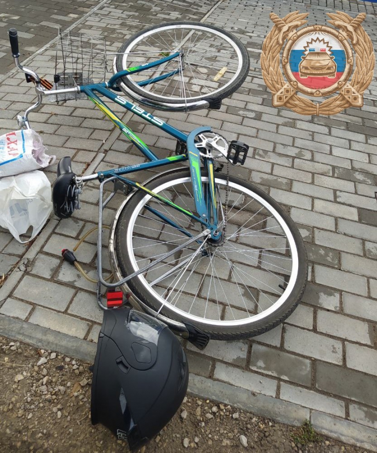 В Марксе водители мопеда и велосипеда пострадали в результате ДТП