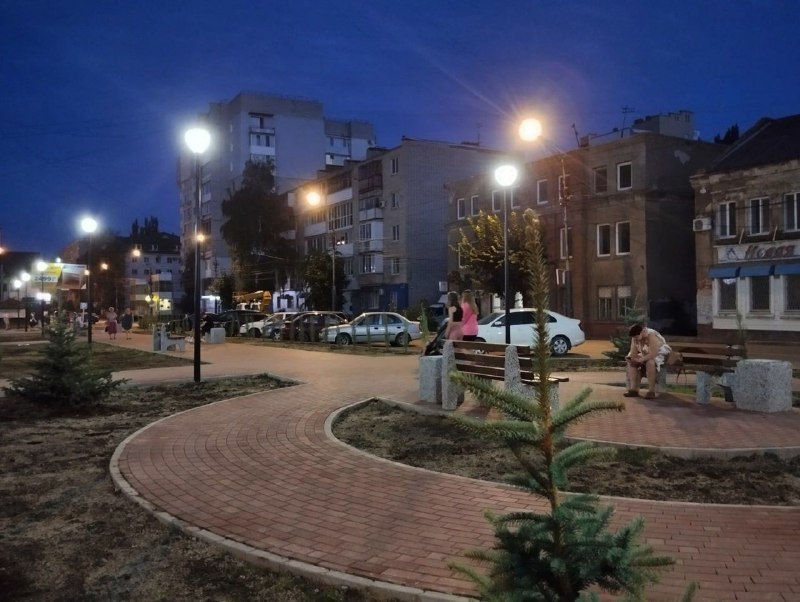 В Энгельсе по программе благоустроили четыре сквера