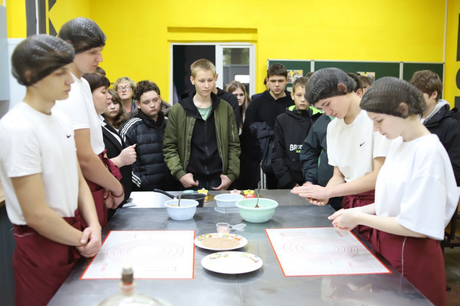 Тысячи саратовских школьников ознакомились с востребованными профессиями