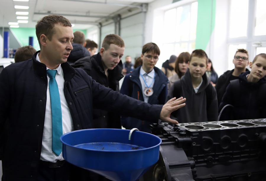 Тысячи саратовских школьников ознакомились с востребованными профессиями