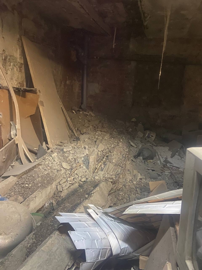 В двухэтажном доме на Лунной обрушились подвальные перекрытия