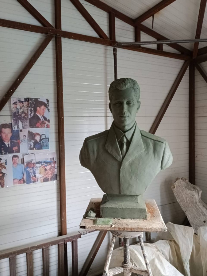 В энгельсской школе «Патриот» установят памятник Юрию Дейнеко