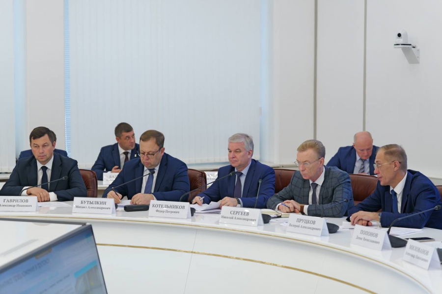 В Саратовской области на ремонт сельских дорог в следующем году потратят 1,4 млрд