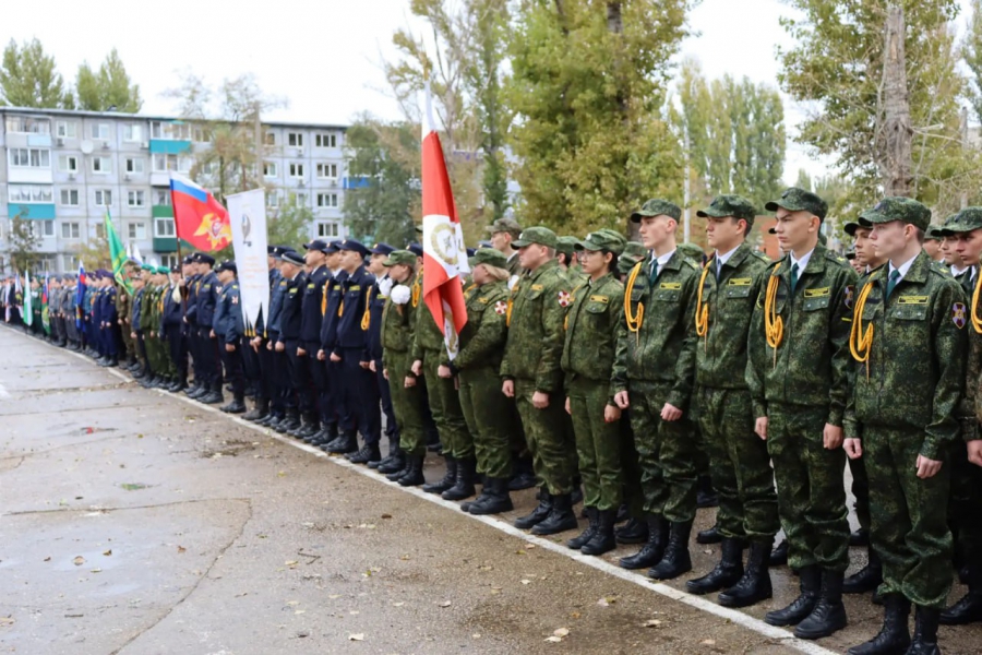 Военно-патриотический клуб из Балакова вошел в число победителей по ПФО