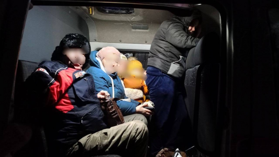 Непогода в Саратовской области: из снежных заносов спасли 200 человек