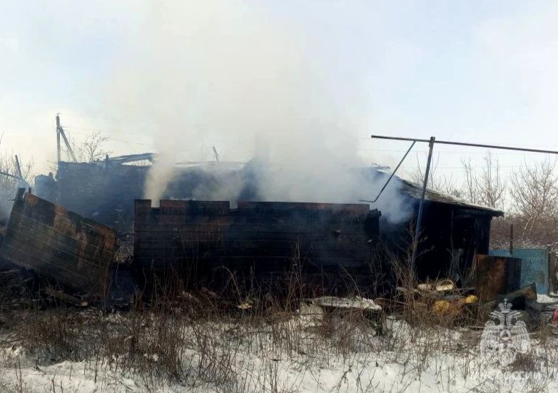 На пожаре в частном доме под Аткарском погиб пенсионер