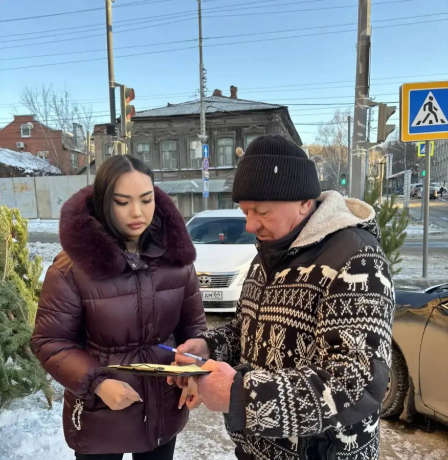 В Саратове на елочных базарах выявлены нарушения