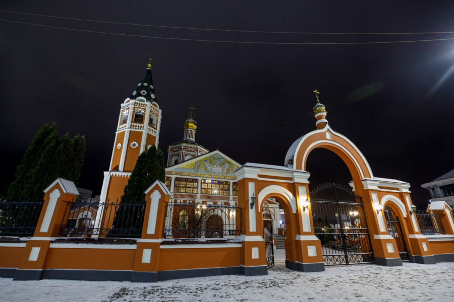 Жители Саратовской области празднуют Рождество Христово
