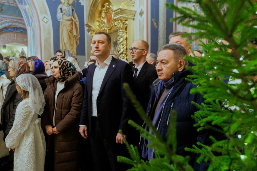 Жители Саратовской области празднуют Рождество Христово