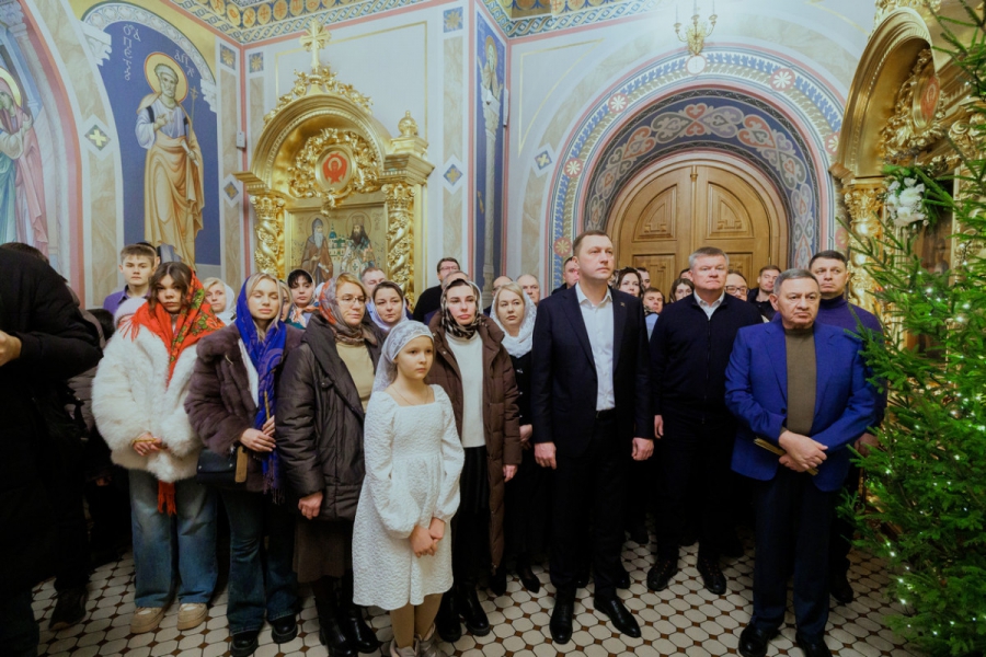 Жители Саратовской области празднуют Рождество Христово
