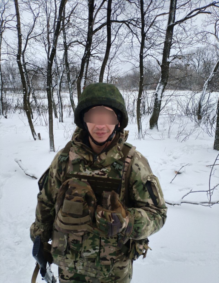 Раненого ершовского бойца наградили двумя медалями за успехи в зоне СВО