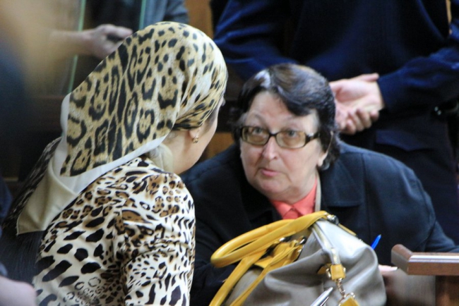 Судья зачитывает обвинительный приговор братьям убийцы Руслана Маржанова