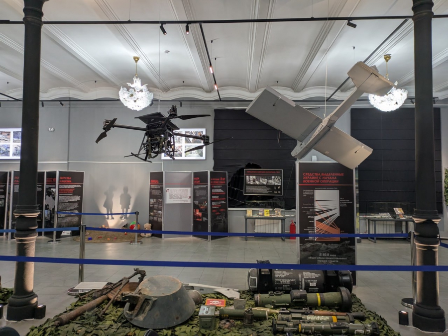 Виктория Цыганова выступила в военном госпитале Саратова