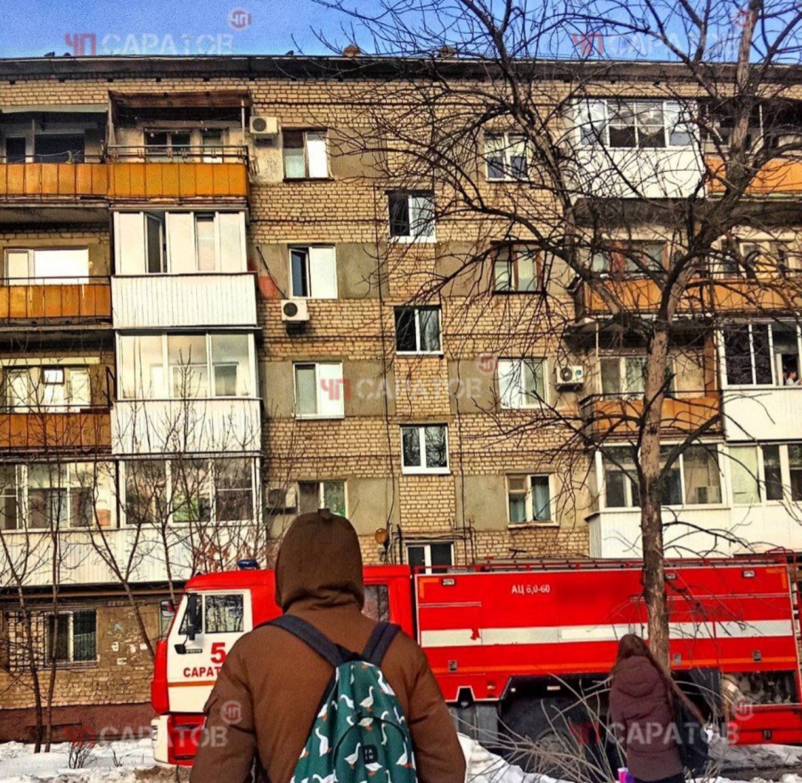 На Московском шоссе из-за пожара в пятиэтажке эвакуировали 10 человек