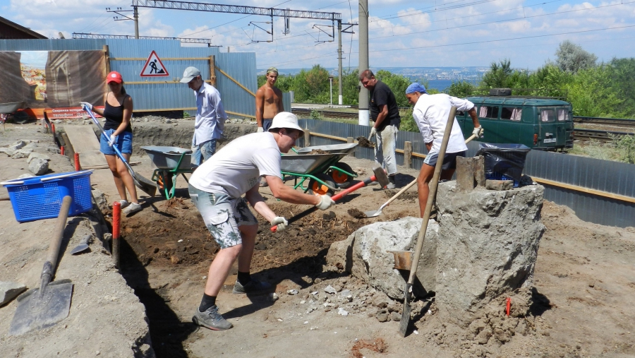Саратовские археологи поделились интересными находками с Увека