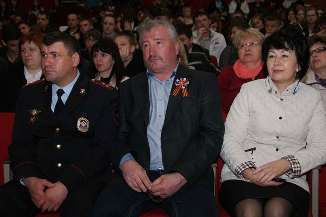 Саратовские полицейские организовали масштабную акцию «Салют Победы»