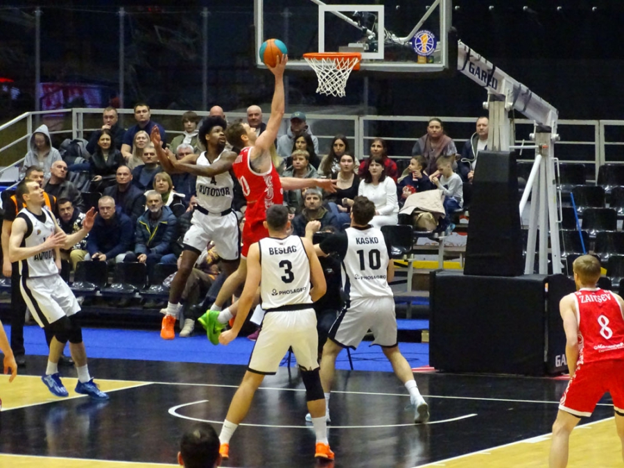 «Автодор» не удержал победу над обладателем Кубка России