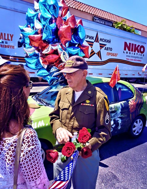 Экс-чиновник из Саратова проехал по дорогам США в честь 70-летия Победы в ВОВ