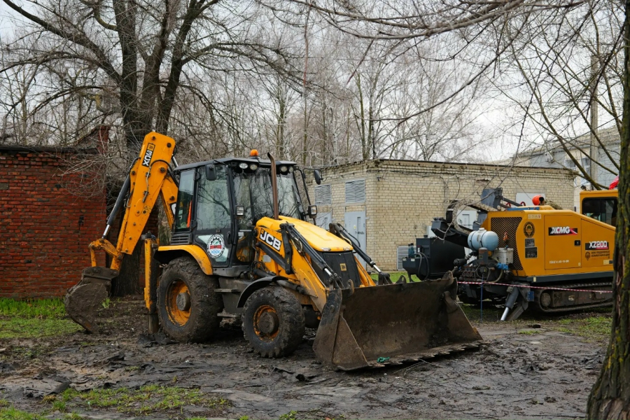 В Балашове ремонтируют аварийный водовод в рамках масштабной модернизации