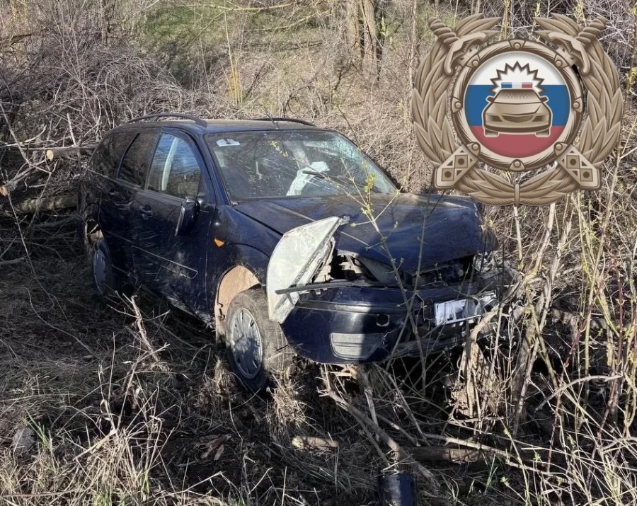 Под Балаковом в ДТП с «Шансом» и «Фокусом» пострадали водители и ребенок