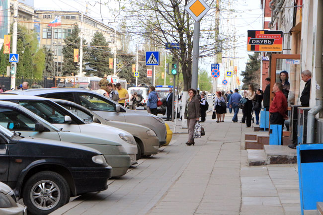 По Московской проехала колонна раритетных пожарных авто