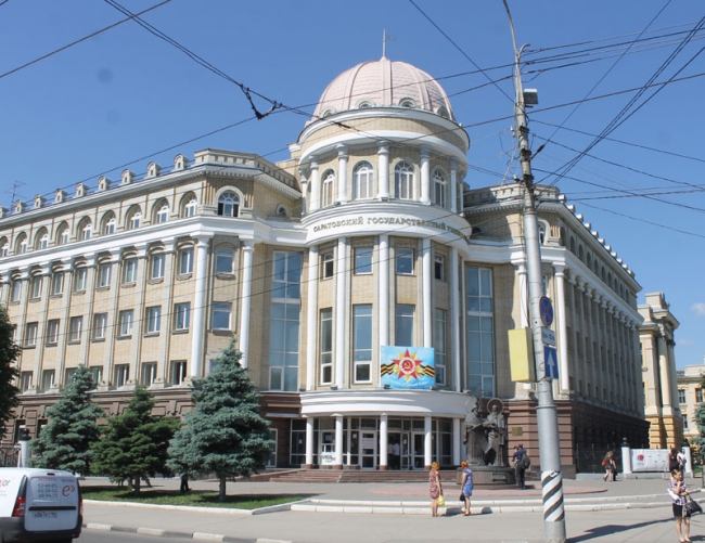 Эксперт: Радаев пытается вернуть Саратову статус Увека