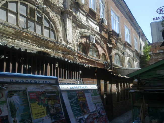 Общественники обеспокоены разрушением Пассажа Лаптева