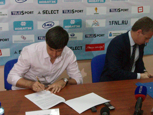 Галкин сообщил о переговорах «Сокола» с десятком футболистов