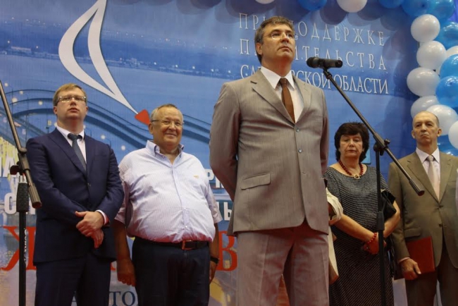 На «Волжской волне» представили книги XIX века